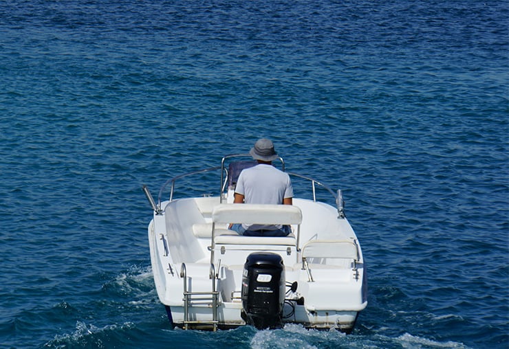 Chef d'atelier nautique, entre terre et mer