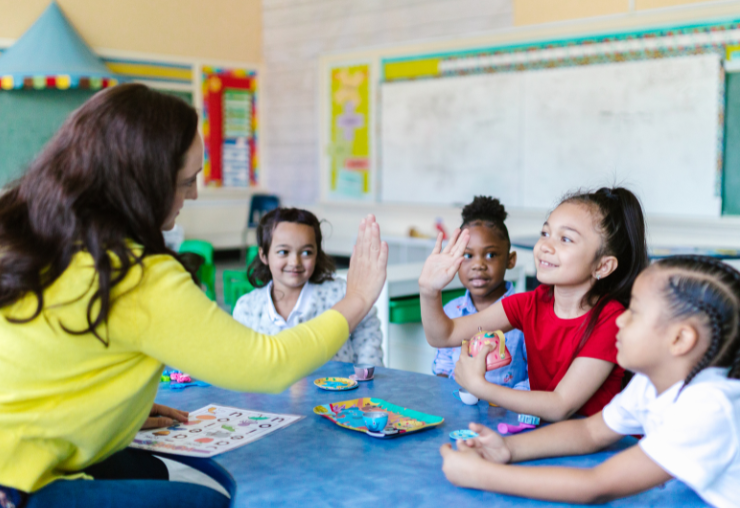 Devenir professeur des écoles sans diplôme