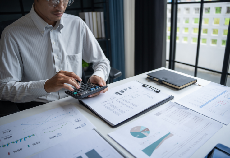 Les métiers en forte croissance pour 2026 : IA, environnement et médico-social