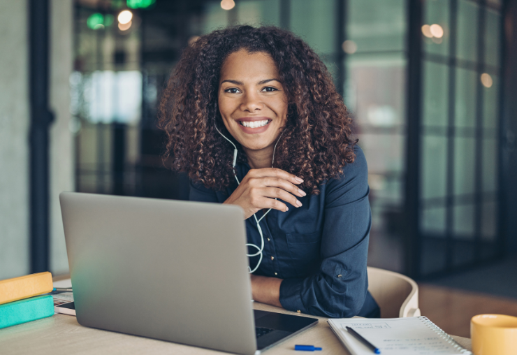 Quels métiers exercer après un poste de community manager ? Les meilleures évolutions de carrière